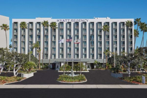 Отель Hyatt Regency John Wayne Airport Newport Beach  Ньюпорт Бич